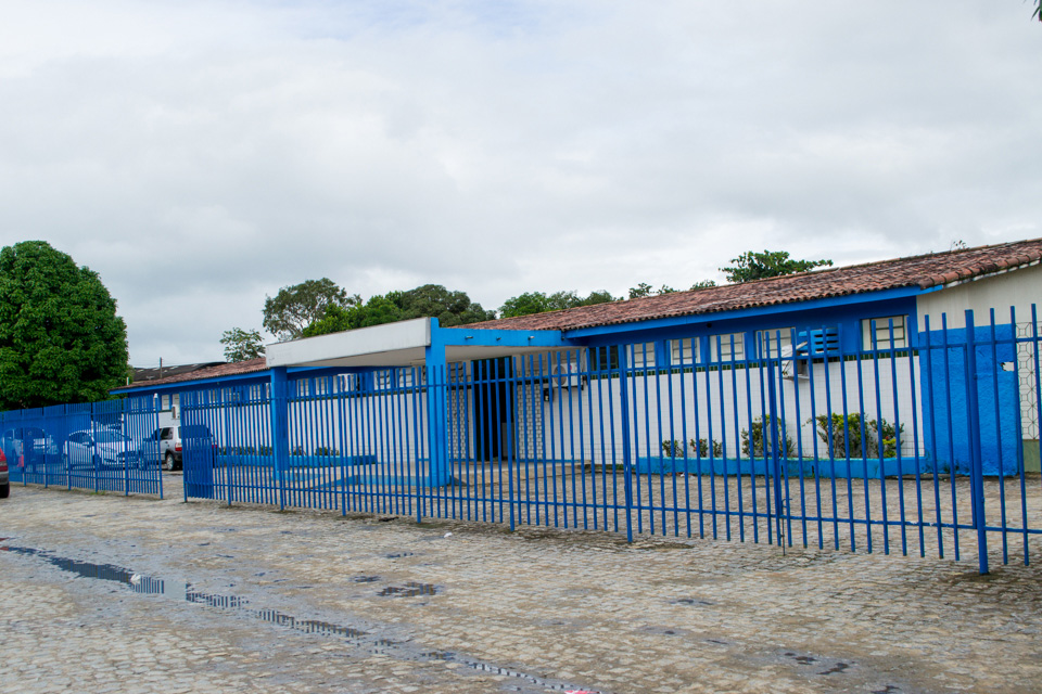 Caso suspeito de Covid-19 é atendido no Hospital João Lyra Filho.