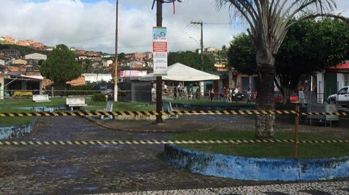 Praça Major Cícero de Góes Monteiro, no centro de Atalaia. 