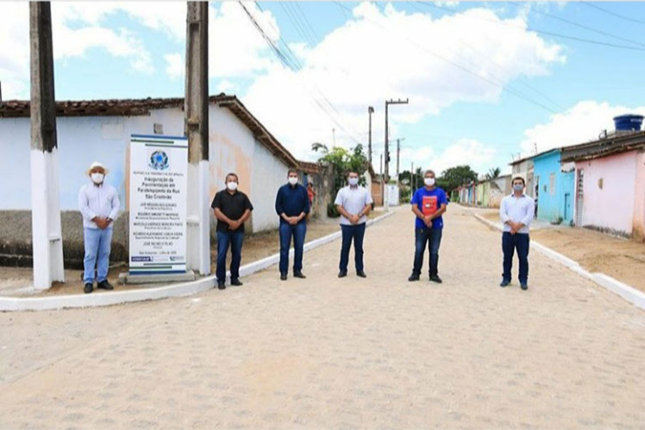 Rua de São Sebastião leva o nome Dr. Elvio Brasil.