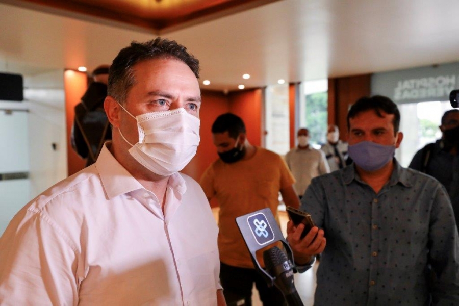 Renan Filho destacou que Alagoas não voltou à normalidade e pediu responsabilidade coletiva no enfrentamento à pandemia. Foto: Márcio Ferreira.