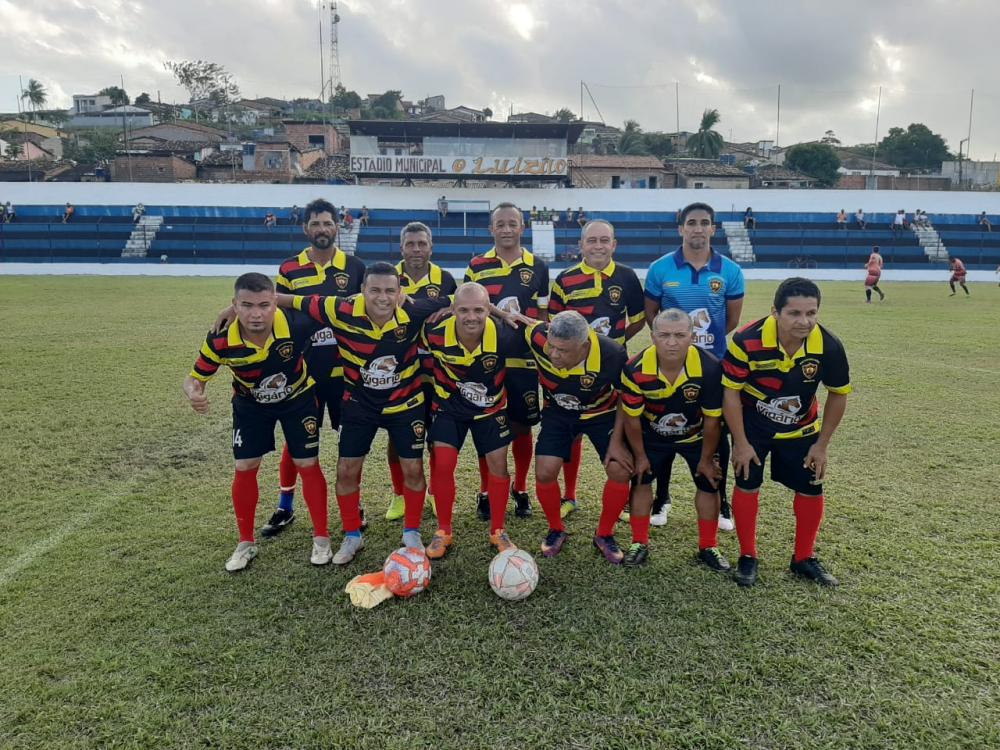 Sport vence e mantém a liderança do campeonato. 