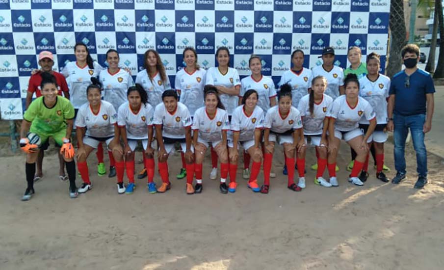 Equipe feminina do Sport Atalaia.