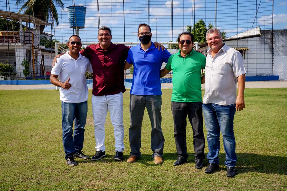 Diretoria do Desportivo Aliança visitou as instalações do Estádio O Luizão.