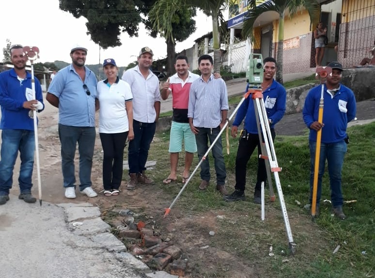 FAMIC recebe equipe técnica da empres doadora do projeto.