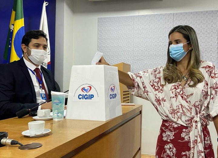 Ceci Rocha participa da eleição na AMA. Foto: Instagram