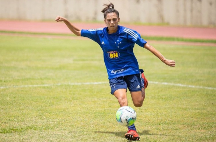 Patricia Barbosa é atleta do Cruzeiro Esporte Clube.