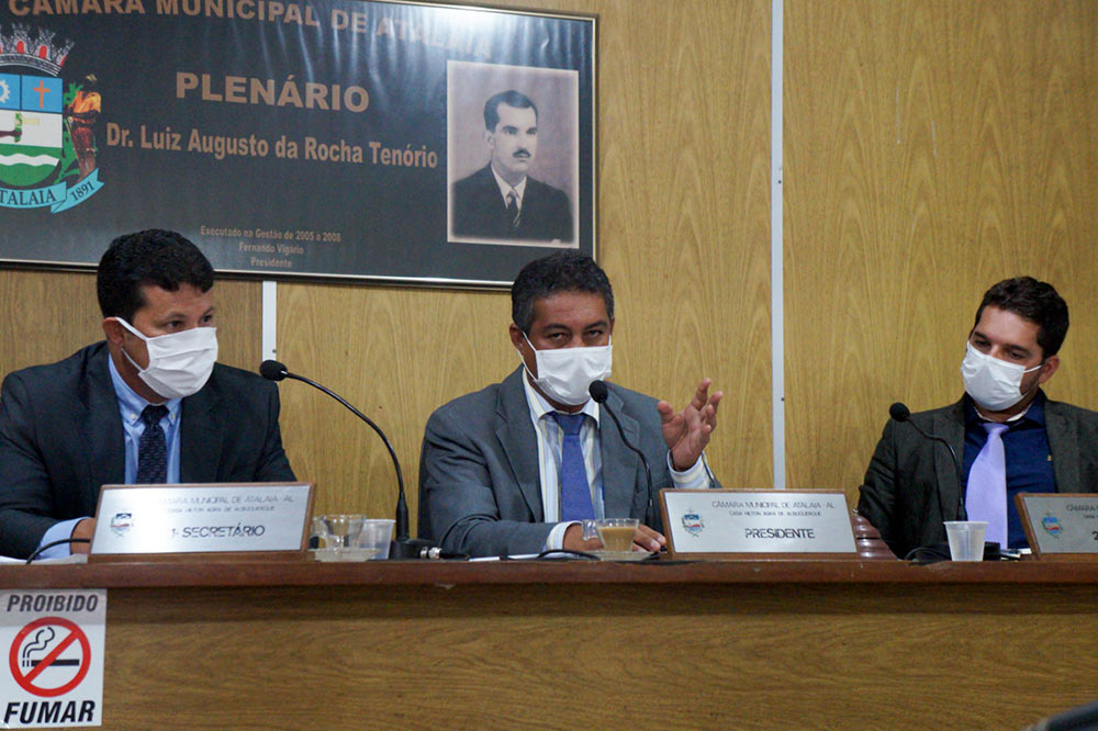 Sessão da Câmara Municipal de Atalaia.