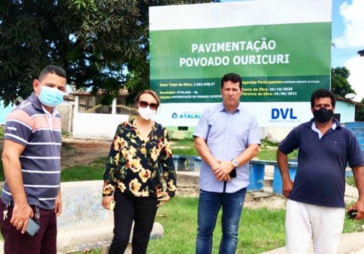 Obras paralisadas no Distrito Ouricuri.