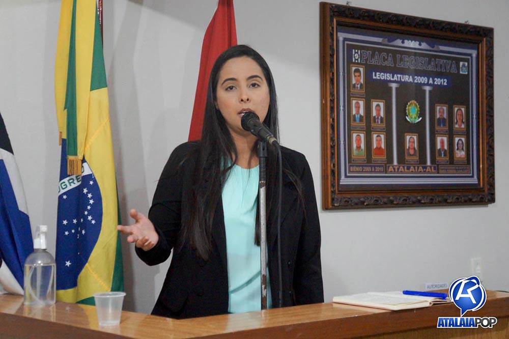 Vereadora Lays Melo apresentou indicações na sessão ordinária desta última terça-feira (13).