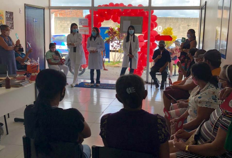 Palestras foram realizadas em UBS do município.