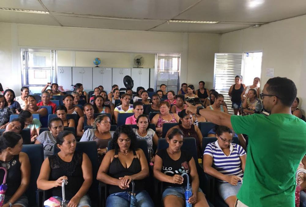 Palestra no Distrito Branca.