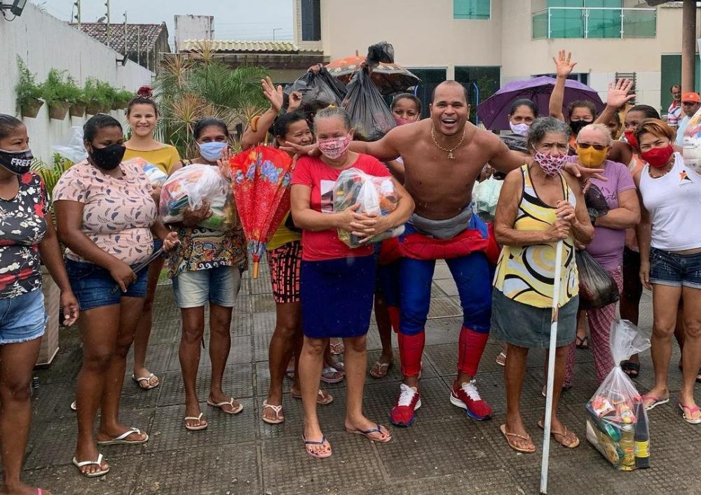 Ação Solidária beneficiou famílias carentes do município de Atalaia. 