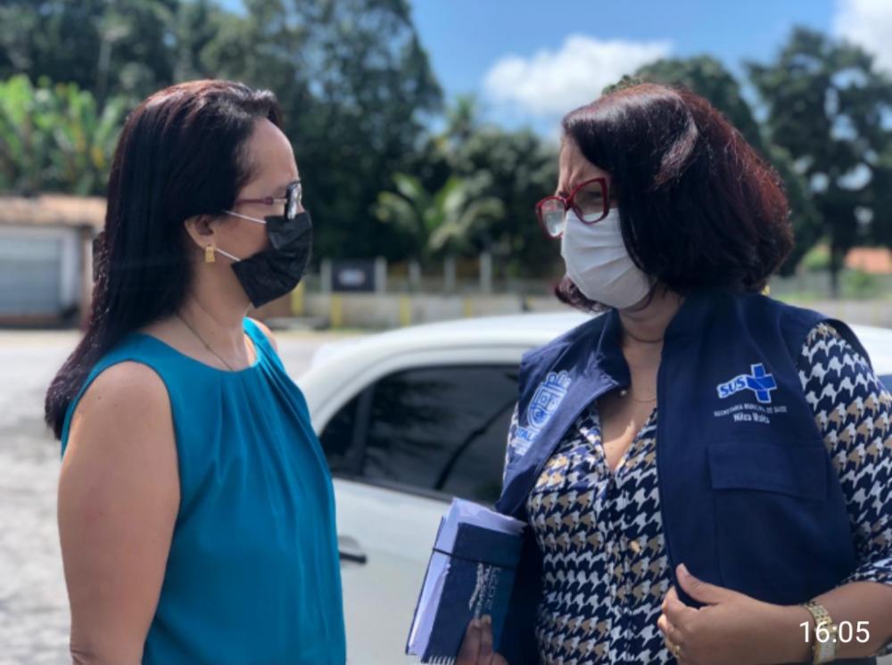 Vereador Janaína do Cal recebeu a secretária de Saúde Nilza Malta, no Distrito Branca.