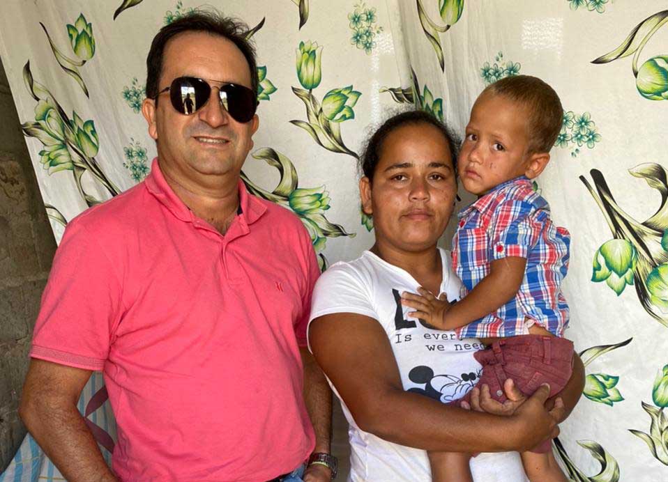 Neto Acioli visitou o pequeno Carlos André.