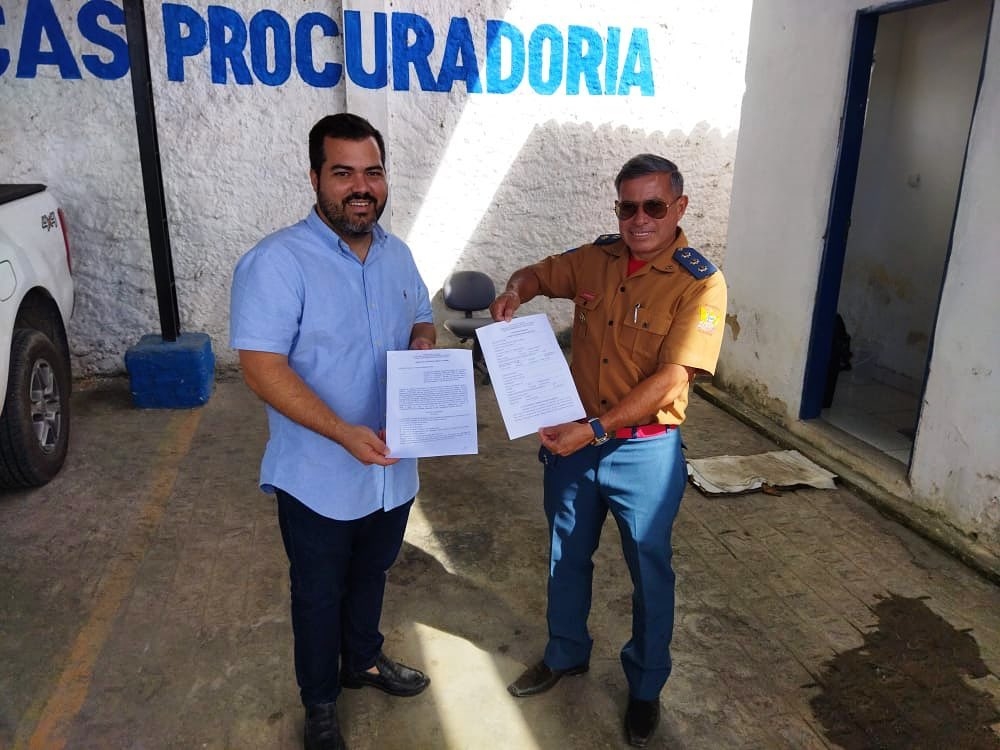 Convênio foi assinado entre Prefeitura e Corpo de Bombeiros de AL.