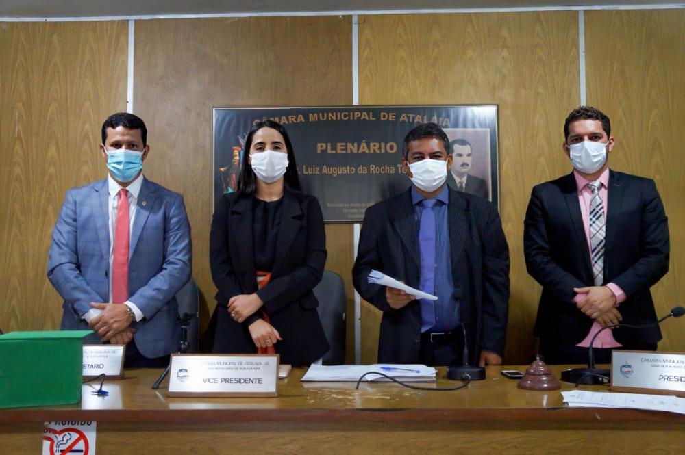 Mesa Diretora foi reeleita para o biênio 2023-2024.