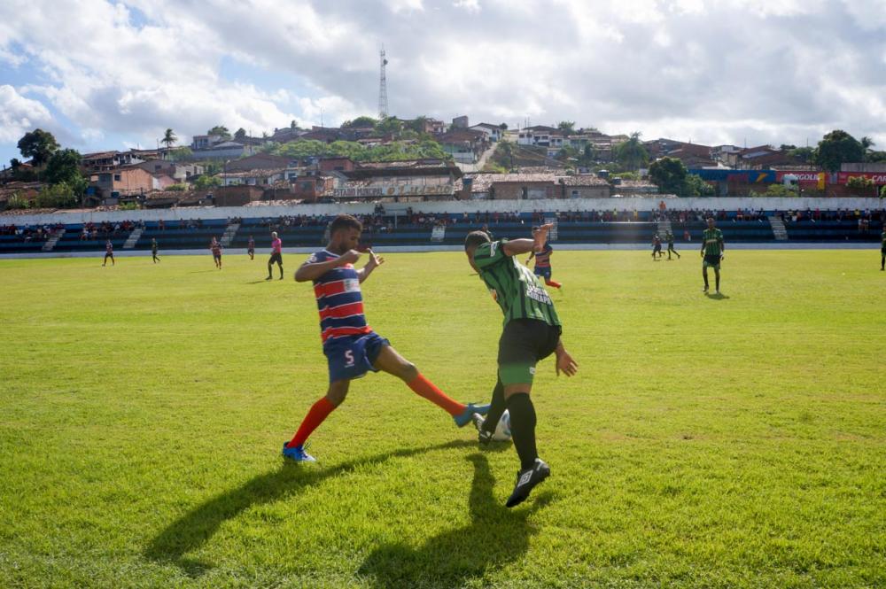 Guarani goleou o Floresta por 5 a 0.