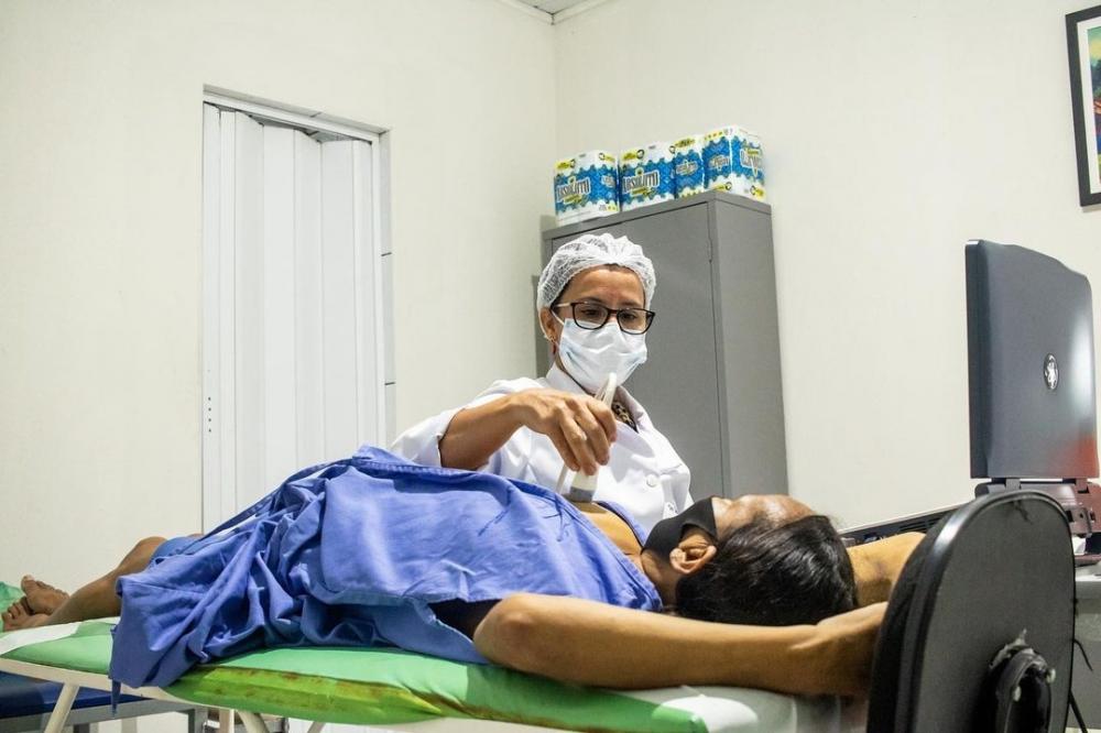 Mutirão marcou o encerramento da Campanha Outubro Rosa em Atalaia. 