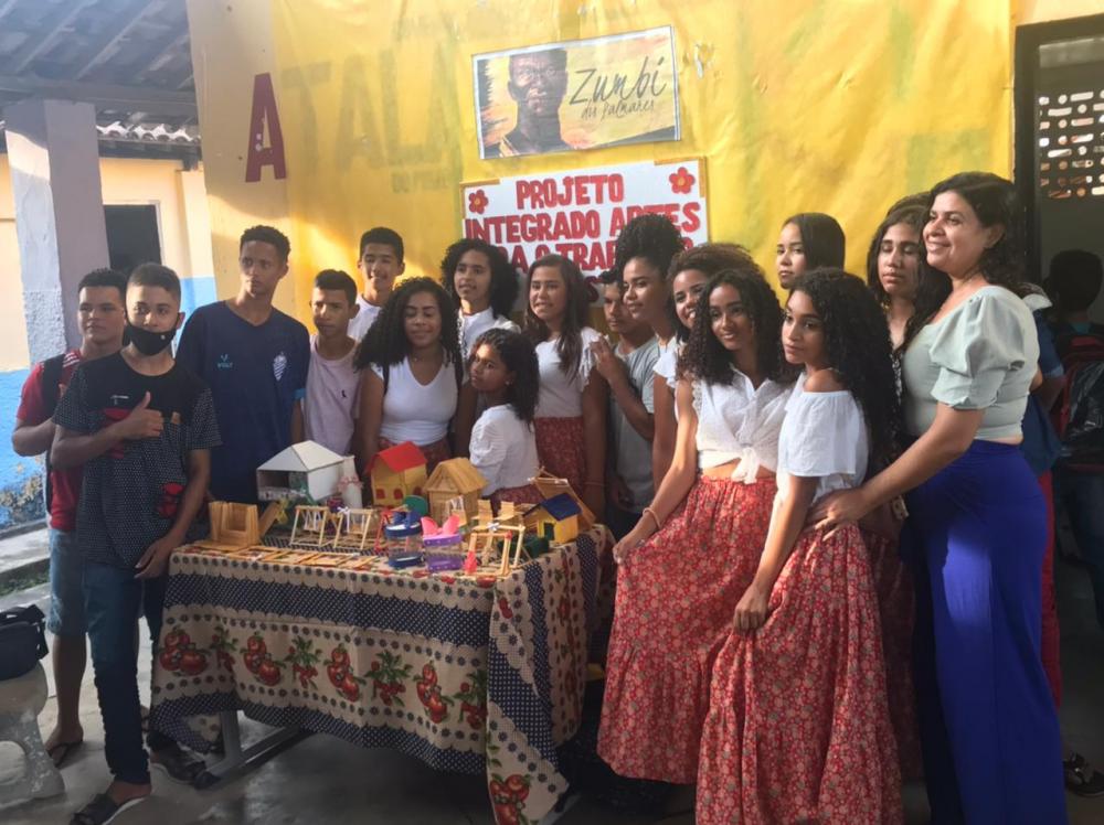 Projeto INTEGRANDO ARTE PARA O TRABALHO E HISTÓRIA.