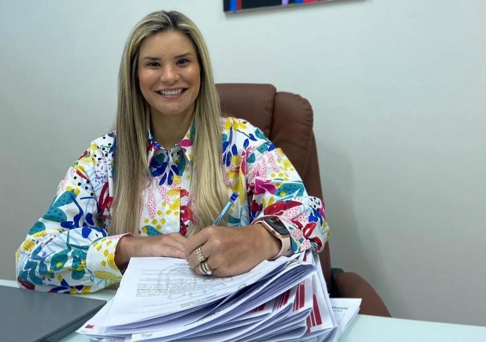 Prefeita Ceci Rocha (PSC).