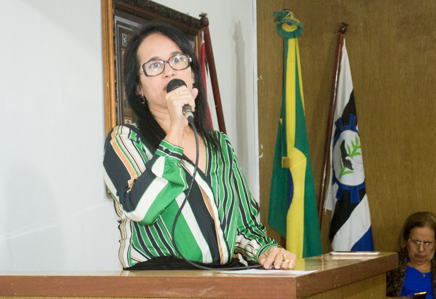 Vereadora Janaína do Cal