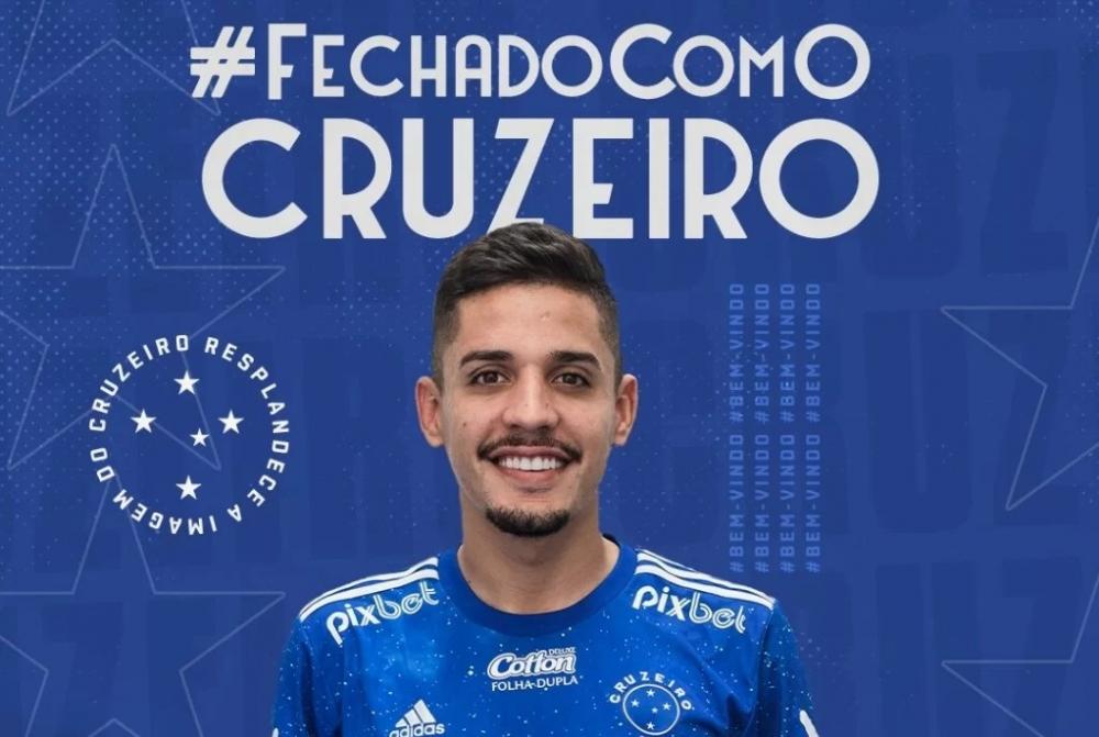 Cruzeiro anuncia contratação de Neto Moura.