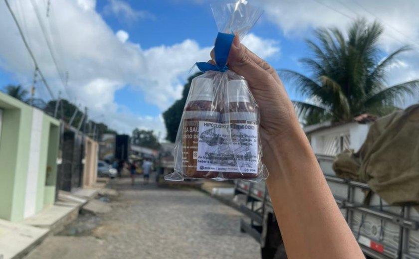 Agentes de endemias têm ido às residências para realização dos serviços de atenção básica nas comunidades - Foto: Ascom Atalaia