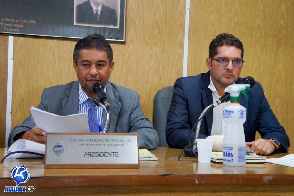 Vereador-presidente Cicinho Melo e vereador Rudinho Rodrigues, ambos do PSC.