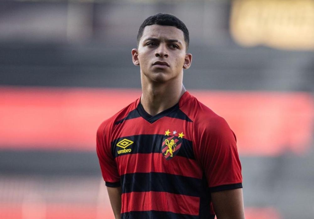 Riquelmy é uma das grandes joias do Sport Recife.