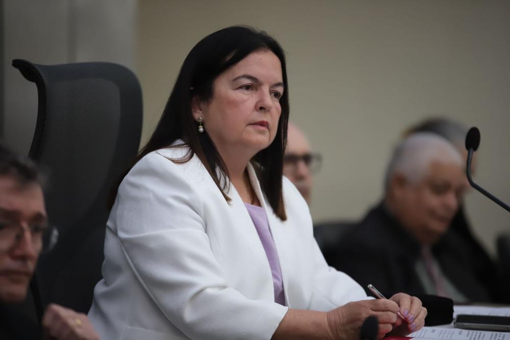 Deputada Fátima Canuto tem um trabalho atuante na pauta do combate à violência contra mulher.