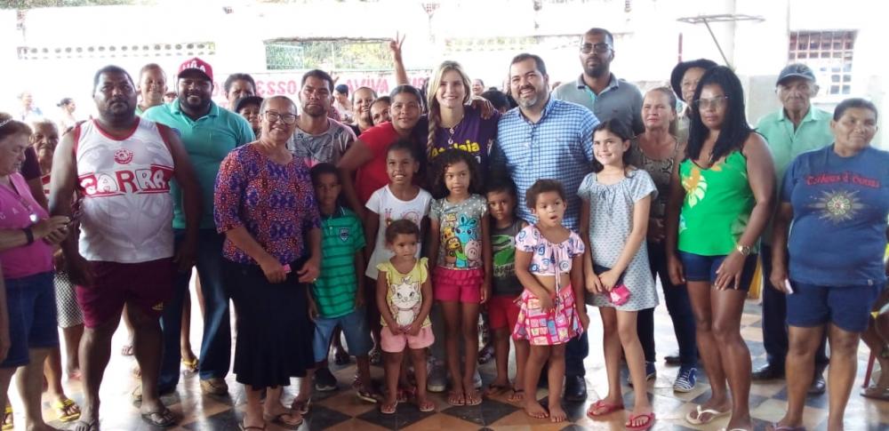 A prefeita Ceci Rocha e o secretário de Governo Nicollas Thetonio estiveram participando do bate-papo com a comunidade.