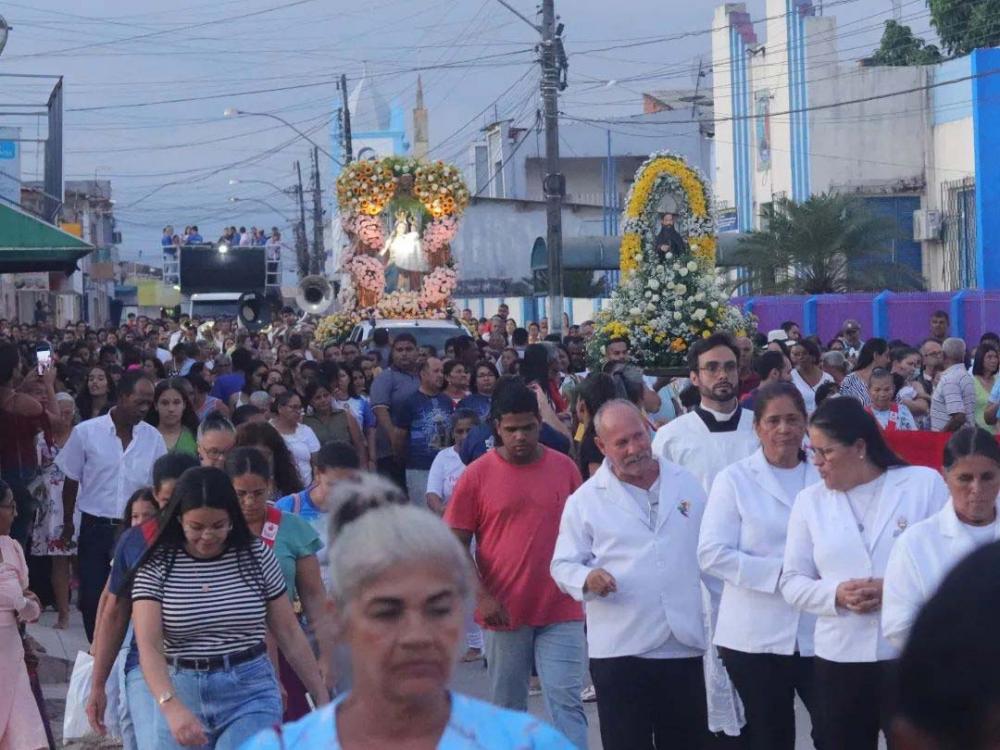 A comunidade Católica de Atalaia em festa celebra a Santa Padroeira Nossa Senhora das Brotas.