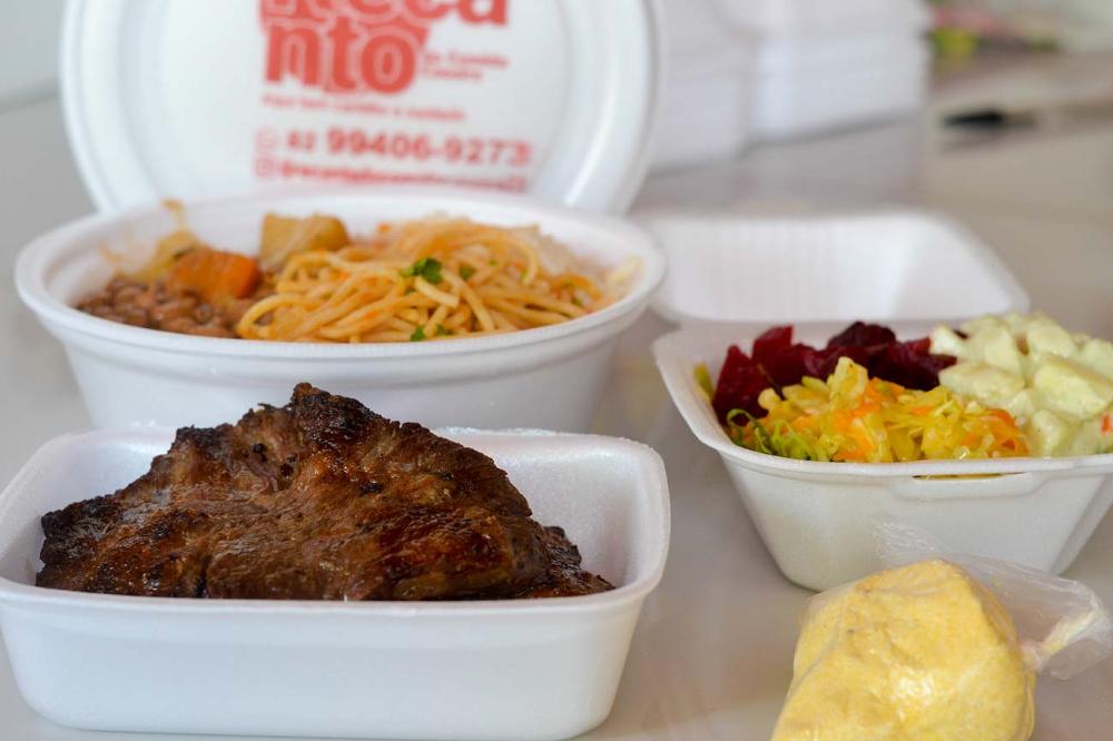 Recanto da Comida Caseira, refeições deliciosas e com toque especial da melhor comida regional caseira.