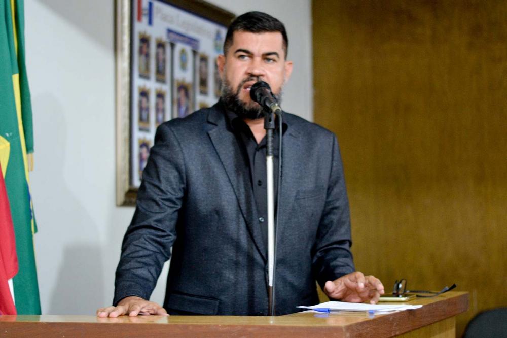 Vereador Marcos Rebollo durante a sessão ordinária desta terça-feira, 14 de março.