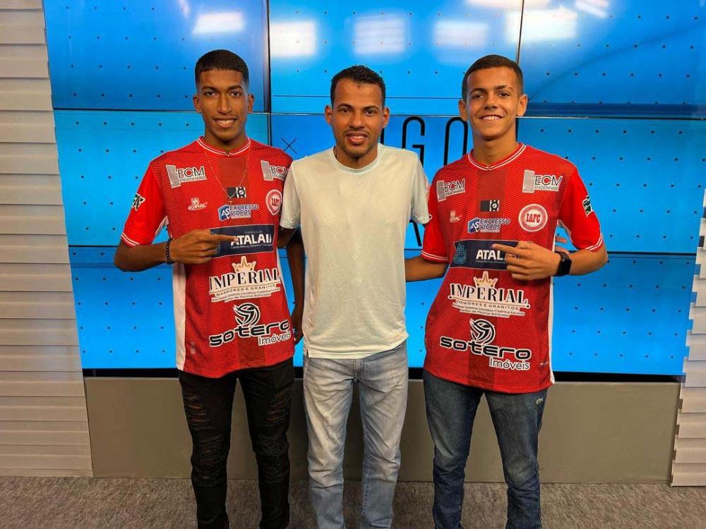 Destaques do Sub-17 do Independente Atalaia participam do programa Jogo Aberto Alagoas