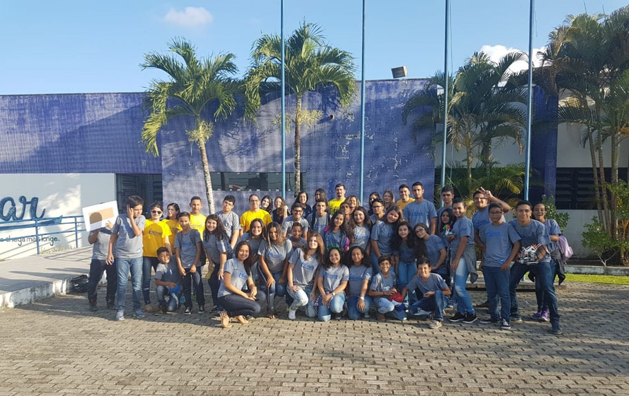 Alunos do Colégio Inovar representam Atalaia em competições de Robótica Educacional a nível estadual e nacional.