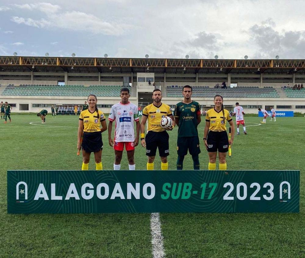 Independente Atalaia enfrentou o CRB pela terceira rodada do Alagoano Sub-17 2023.
