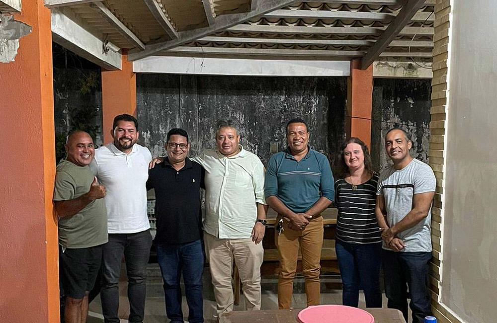 Reunião aconteceu em Atalaia, na noite deste sábado, 13 de maio.