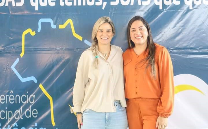 Prefeita Ceci e secretária de Assistência Social Valéria Araújo.
