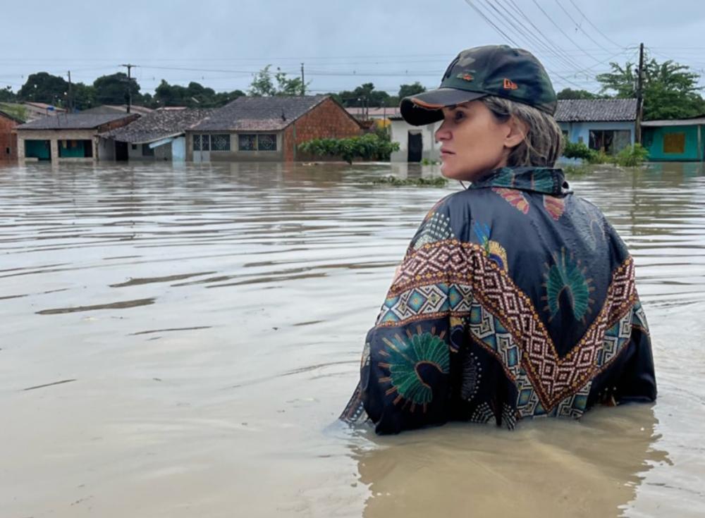 A prefeita Ceci decretou estado de emergência na cidade.