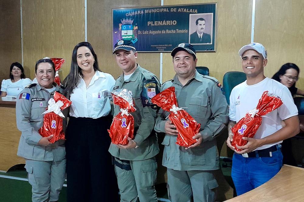 Ação foi realizada em parceria com a Patrulha Maria da Penha.