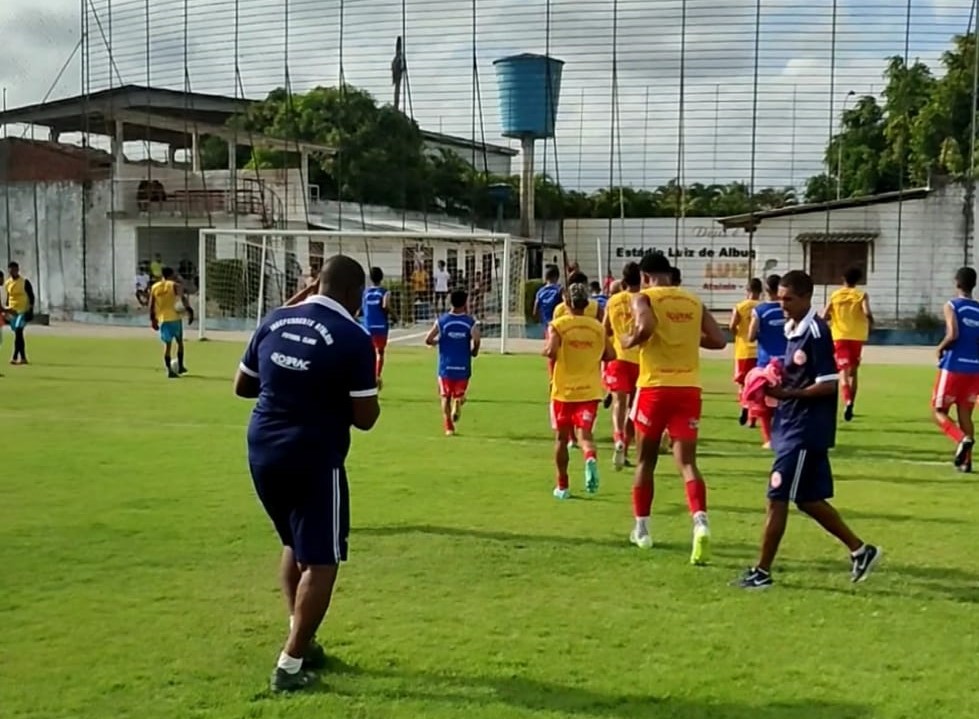 Independente Atalaia goleia o Vira Copos por 5 a 1 em amistoso preparatório para a V Copa Leão do Norte em Pernambuco .