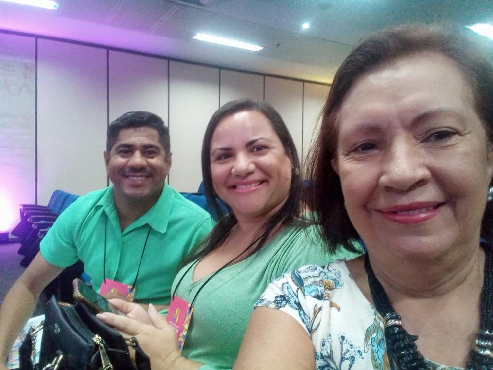 Asistente Social Sônia Goes, representando a AP3, ao lado da secretária municipal de Cultura de Atalaia, Shirley Nogueira e do secretário adjunto Dola Rocha.