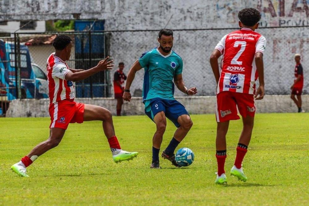 Equipe atalaiense empate em 0 a 0 contra a equipe principal do Cruzeiro de Arapiraca. Foto: Alexsander Smith