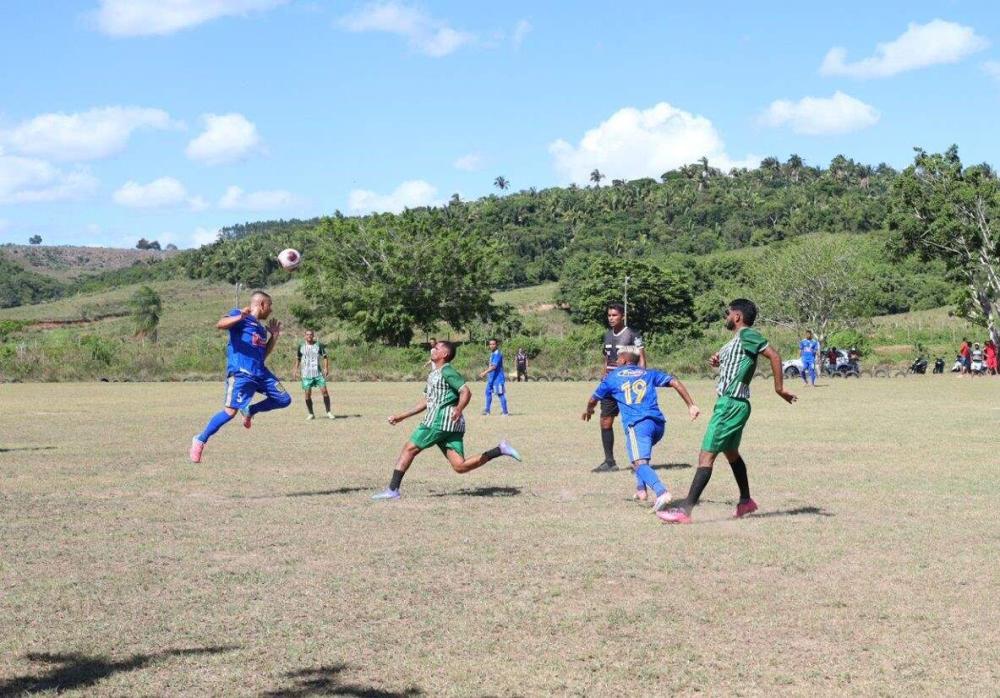 O Campeonato Atalaiense da 1ª e 2ª divisão, iniciou neste domingo (10).