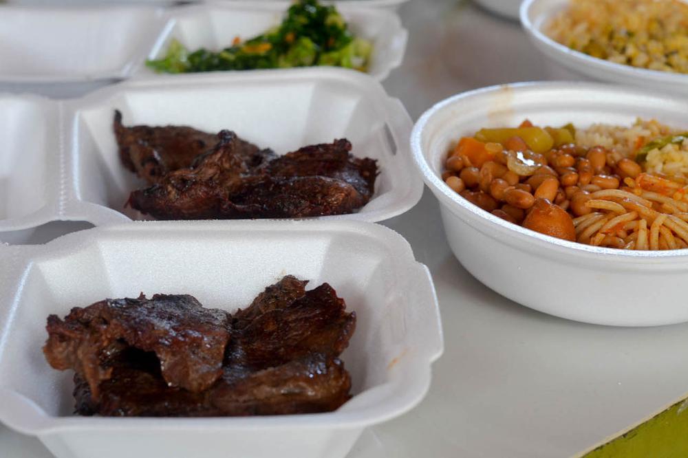 RECANTO DA COMIDA CASEIRA é garantia de uma comida saborosa e de muita qualidade.