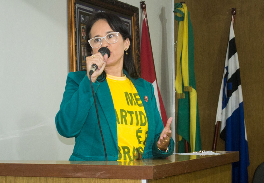 Vereadora Janaína do Cal