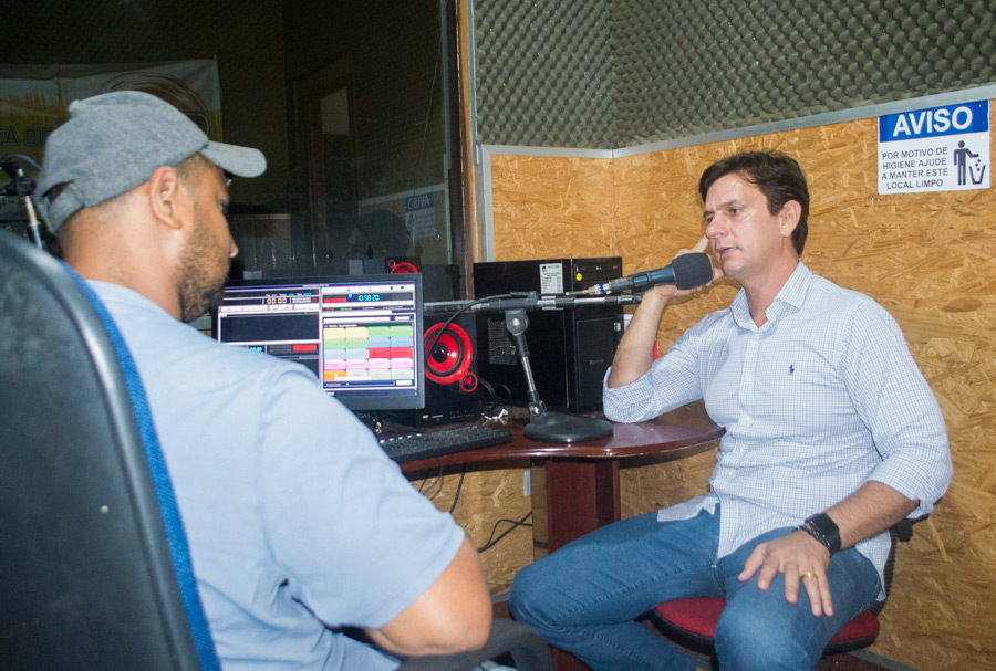 Marcelo Beltrão concedeu entrevista ao radialista Ricardo (Grilo), na Rádio Atalaia FM. 