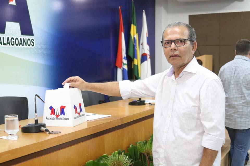 Prefeito Chico Vigário.