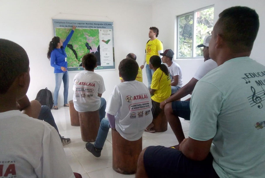 Adolescentes do SCFV (Serviço de Convivência e Fortalecimento de Vínculos) 